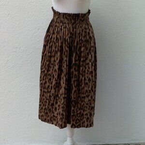 Really Soft Animal Print Elastic Waist Pleated Skirt (No Label)
